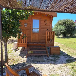 Chalet Roulotte En Bois, Fuveau